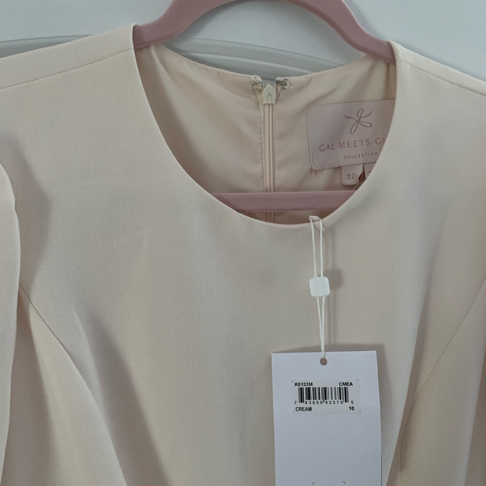 Gal Meets Glam Celeste Cream Dress - Picture 3 of 4